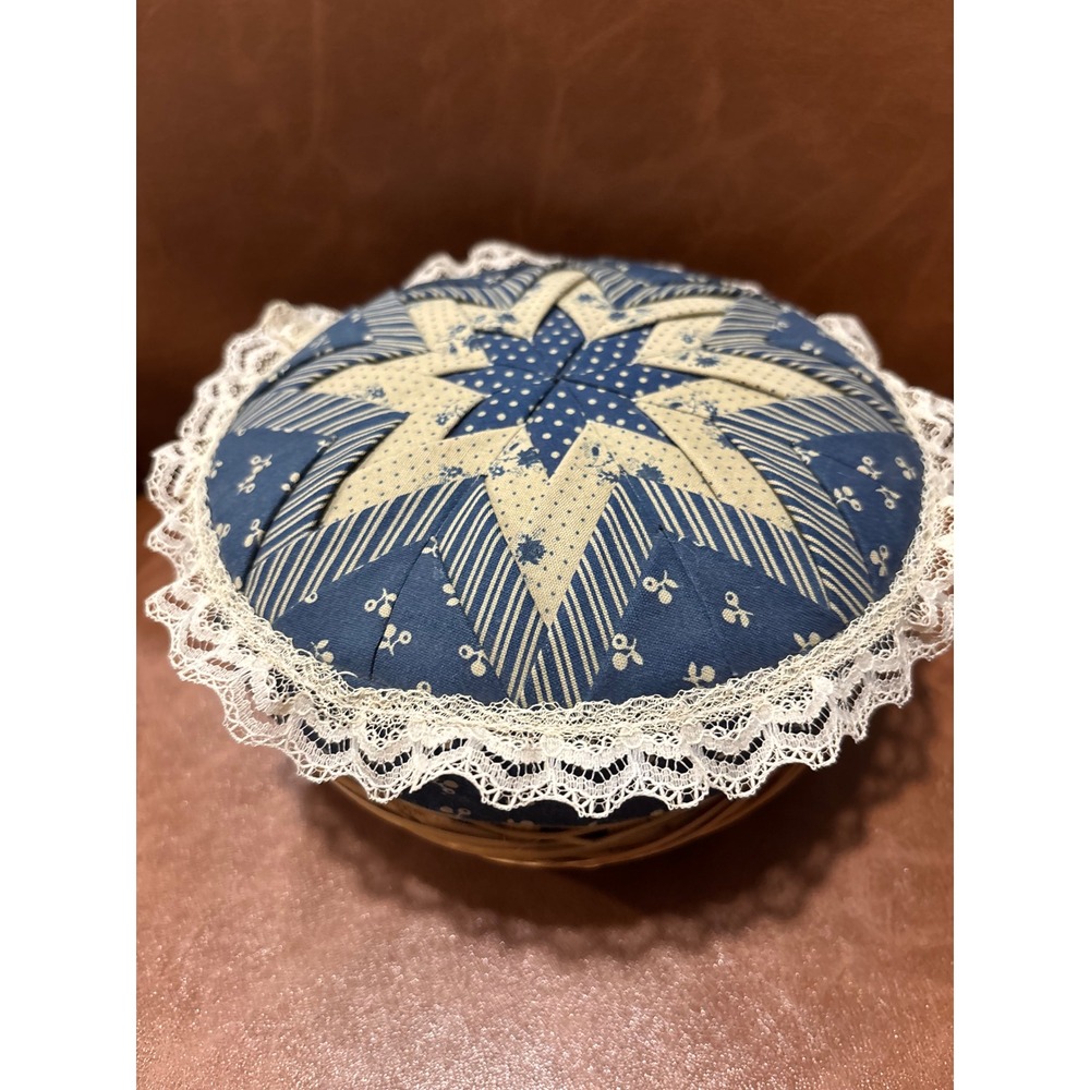Vintage Wicker Sewing Basket Pincushion Lid Blue Star Fabric Lace Trim 7.5in